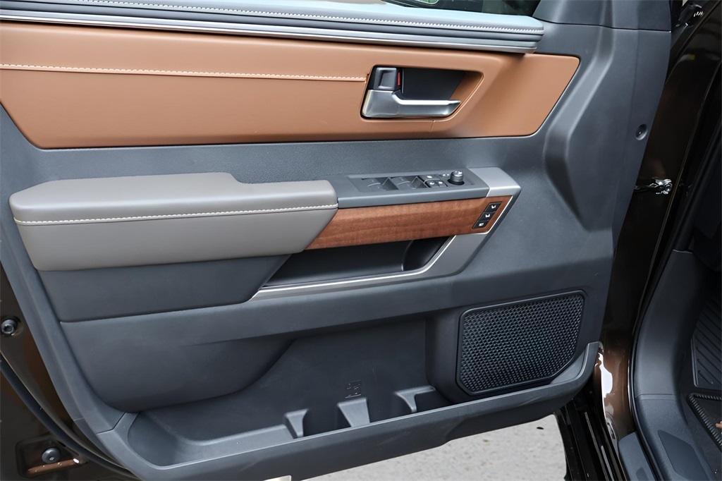 new 2025 Toyota Tundra Hybrid car, priced at $77,518