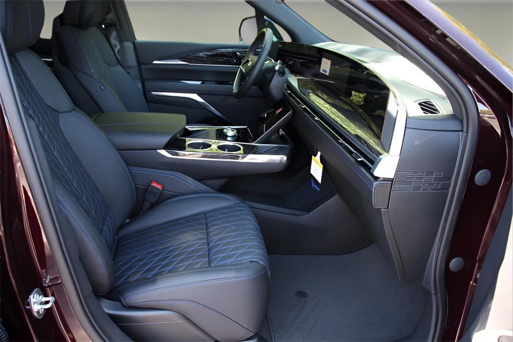 new 2025 Cadillac Escalade IQ car, priced at $131,715