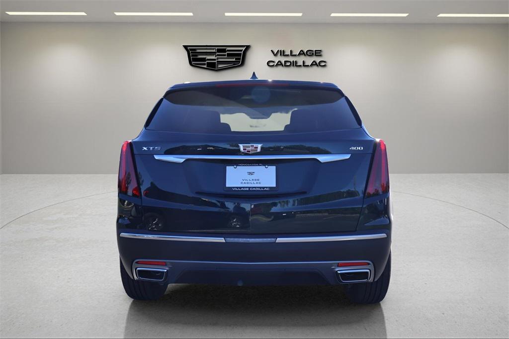 new 2026 Cadillac XT5 car, priced at $59,520