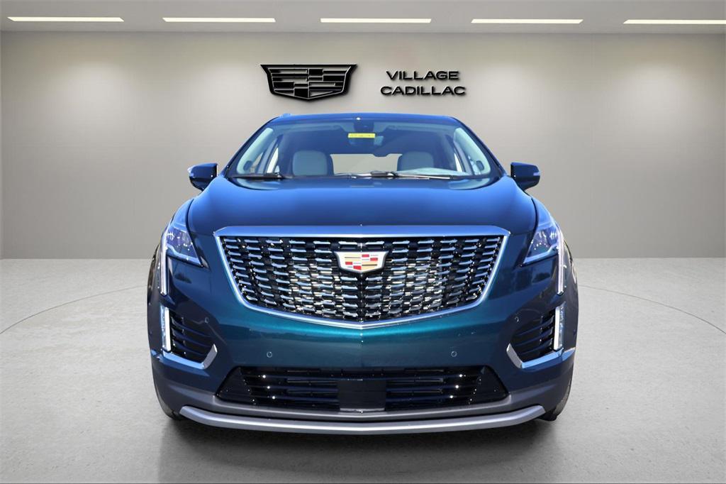 new 2026 Cadillac XT5 car, priced at $59,520
