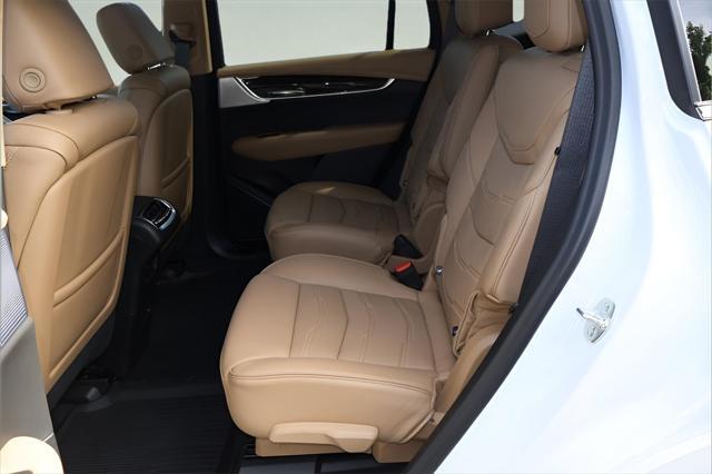 new 2025 Cadillac XT6 car, priced at $73,084