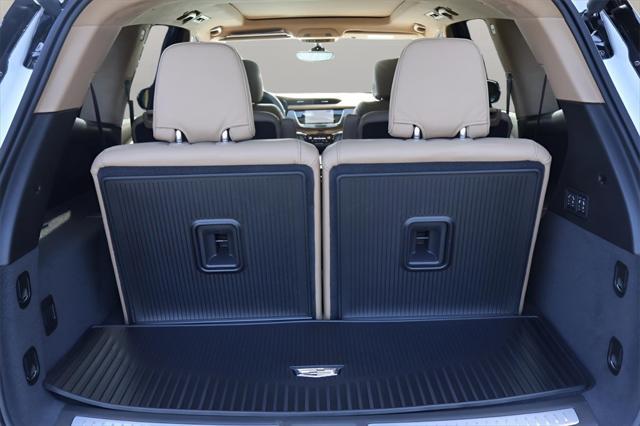 new 2025 Cadillac XT6 car, priced at $73,084