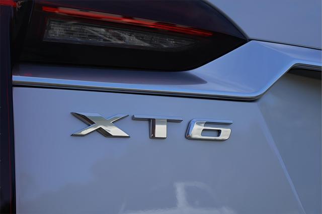 new 2025 Cadillac XT6 car, priced at $73,084