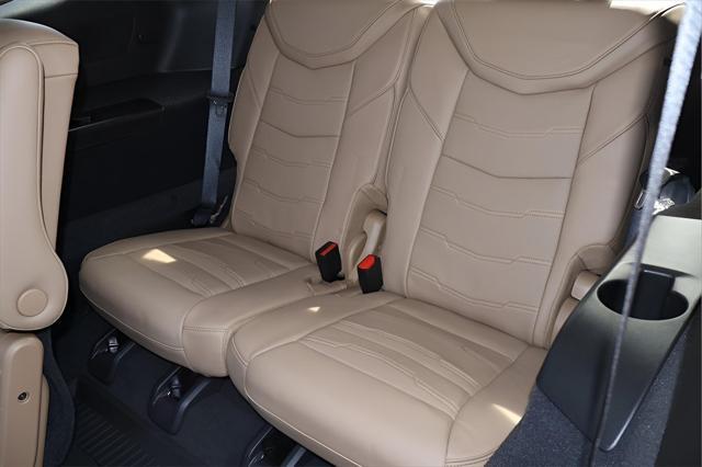 new 2025 Cadillac XT6 car, priced at $73,084