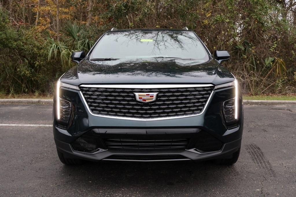 new 2025 Cadillac XT4 car, priced at $42,615