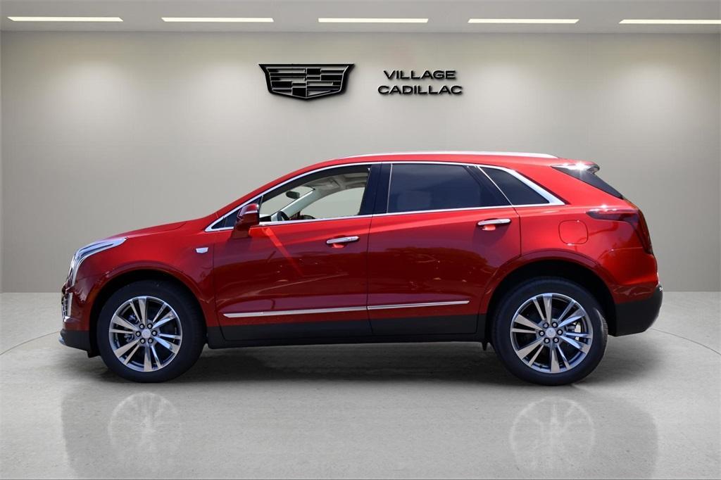 new 2025 Cadillac XT5 car, priced at $57,885