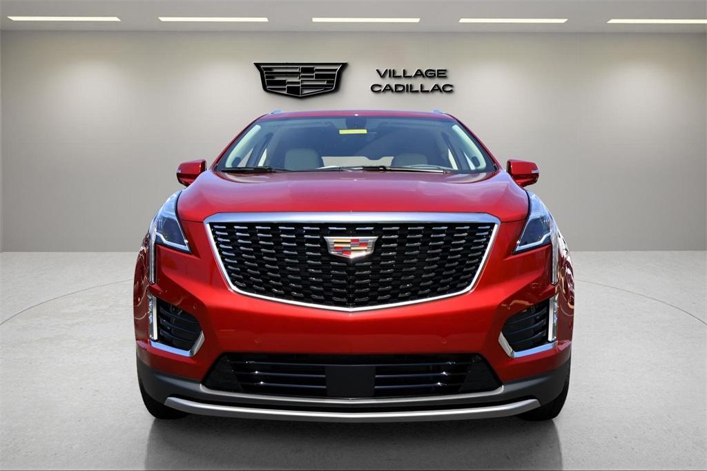 new 2025 Cadillac XT5 car, priced at $57,885