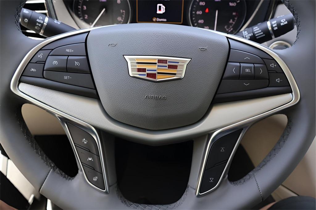 new 2025 Cadillac XT5 car, priced at $57,885