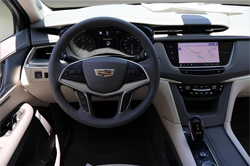 new 2025 Cadillac XT5 car, priced at $57,885