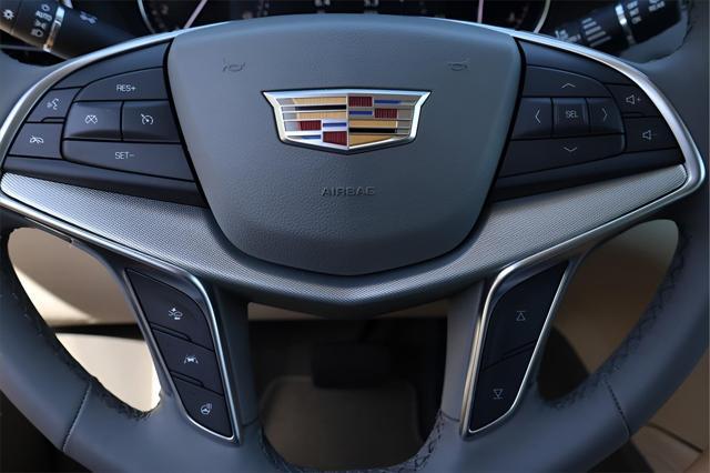 new 2025 Cadillac XT5 car, priced at $53,915