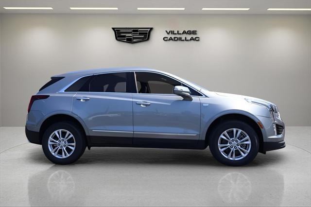 new 2025 Cadillac XT5 car, priced at $44,290