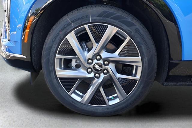 new 2025 Cadillac OPTIQ car, priced at $55,015