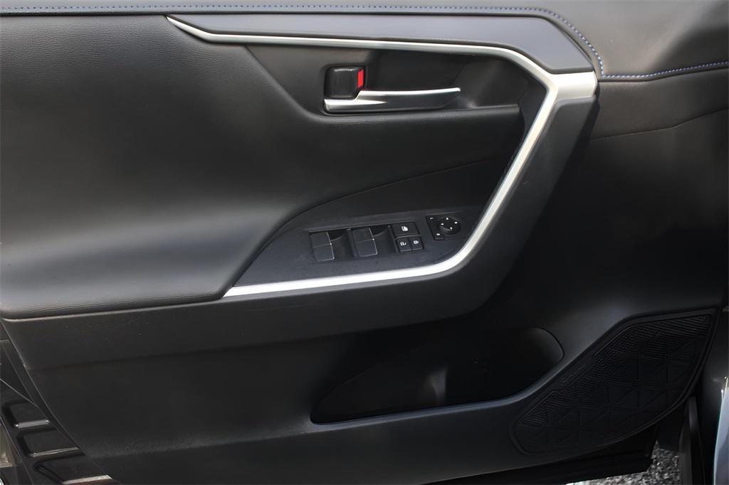used 2020 Toyota RAV4 Hybrid car, priced at $26,982