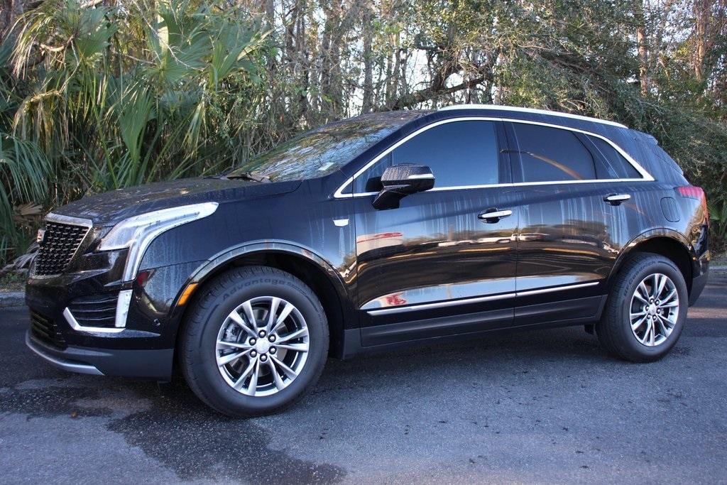 used 2021 Cadillac XT5 car, priced at $33,554