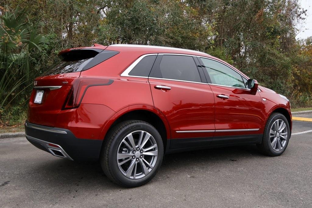 new 2025 Cadillac XT5 car, priced at $59,285