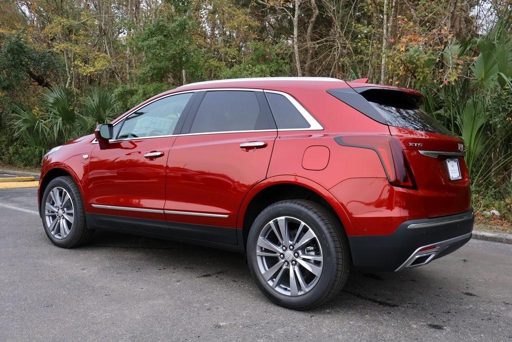 new 2025 Cadillac XT5 car, priced at $59,285