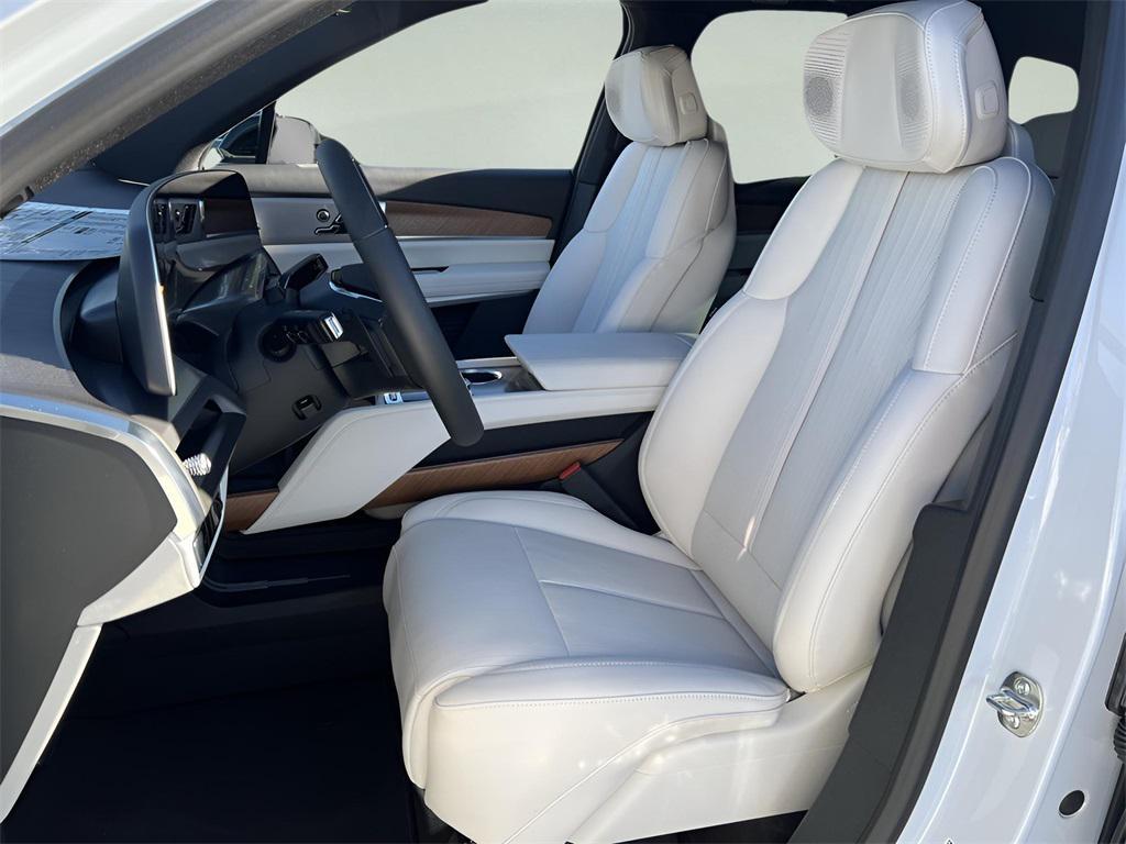 new 2026 Cadillac VISTIQ car, priced at $81,115