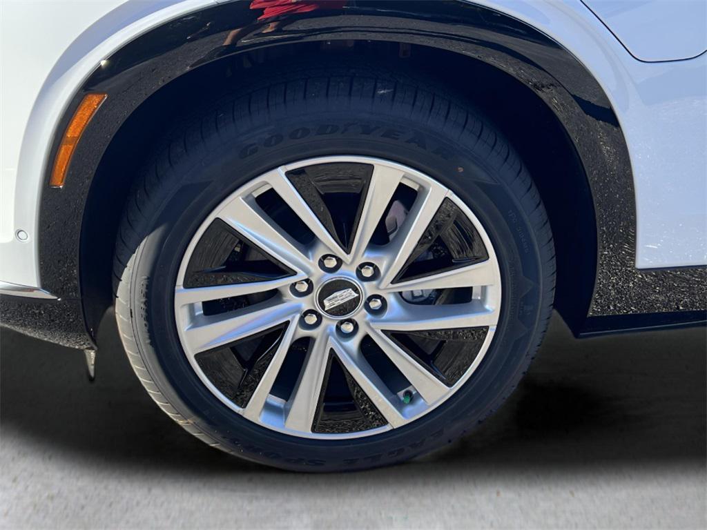 new 2026 Cadillac VISTIQ car, priced at $81,115