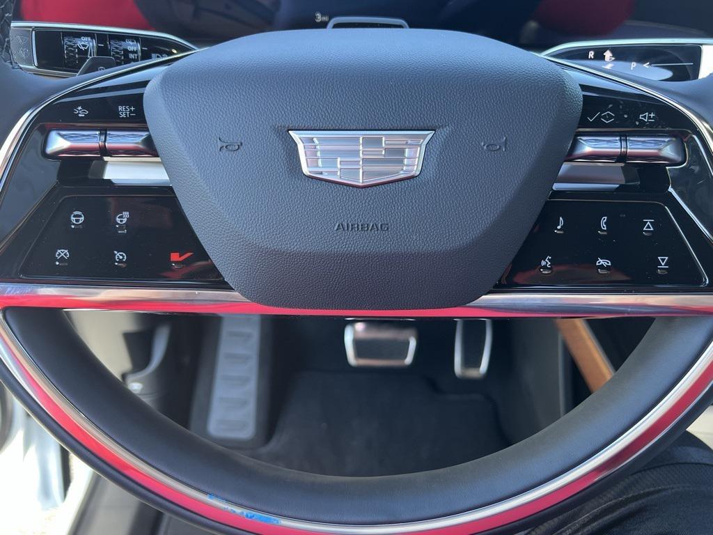 new 2026 Cadillac VISTIQ car, priced at $81,115