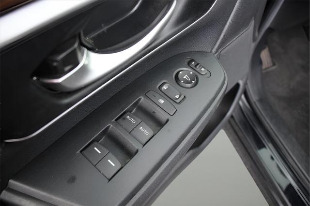used 2018 Honda CR-V car, priced at $18,372
