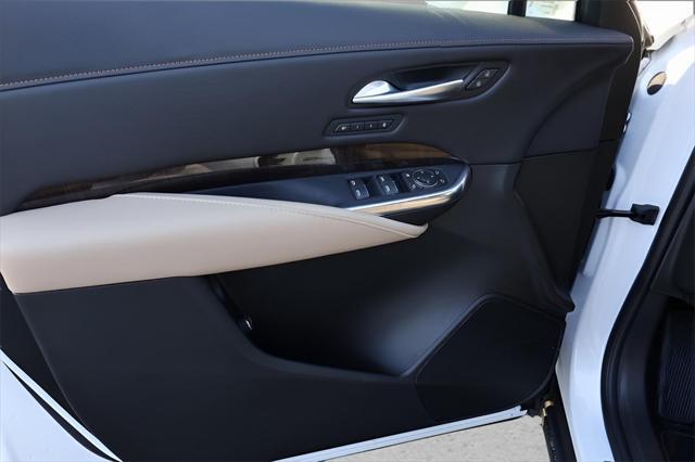 new 2025 Cadillac XT4 car, priced at $42,465