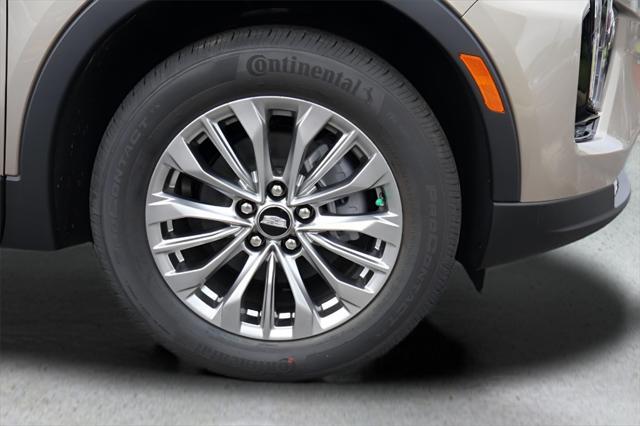 new 2025 Cadillac XT4 car, priced at $42,615