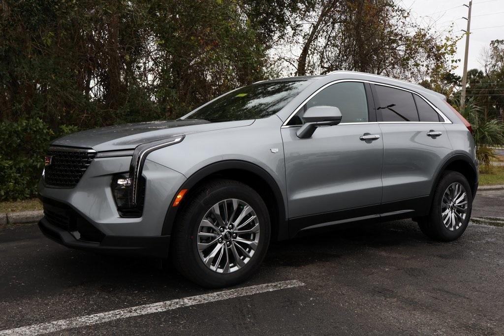 new 2025 Cadillac XT4 car, priced at $47,300