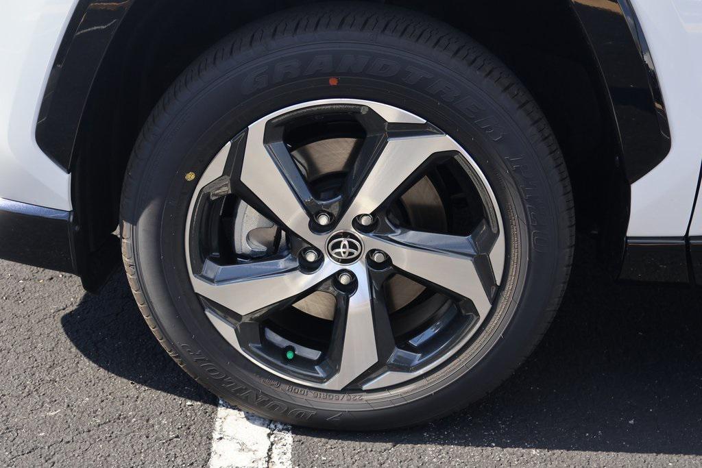 new 2025 Toyota RAV4 Hybrid car, priced at $46,314