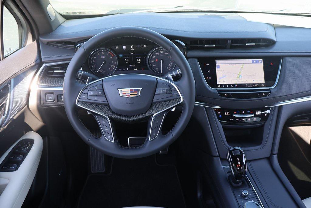new 2026 Cadillac XT5 car, priced at $62,720