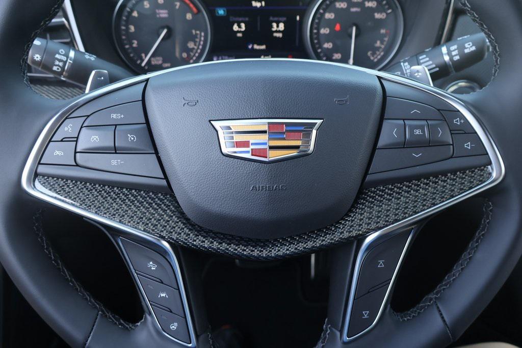 new 2026 Cadillac XT5 car, priced at $62,720