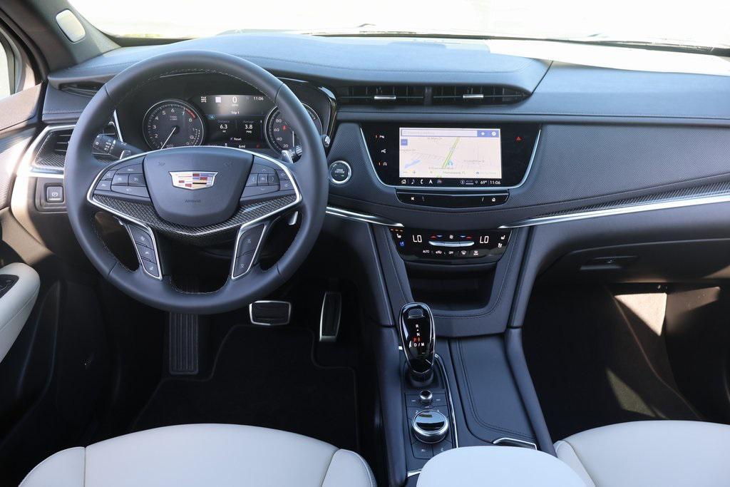 new 2026 Cadillac XT5 car, priced at $62,720
