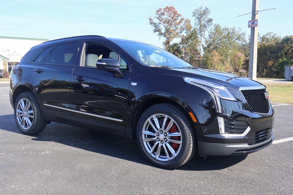 new 2026 Cadillac XT5 car, priced at $62,720