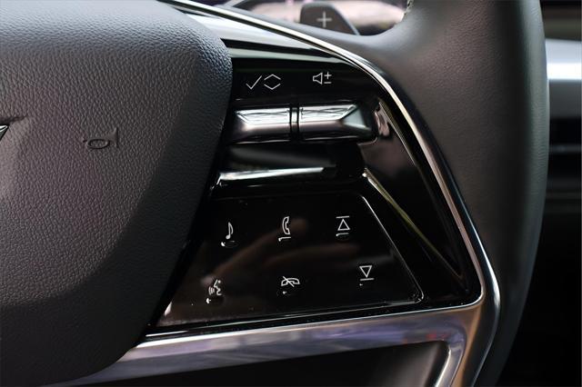 used 2025 Cadillac Escalade car, priced at $91,994