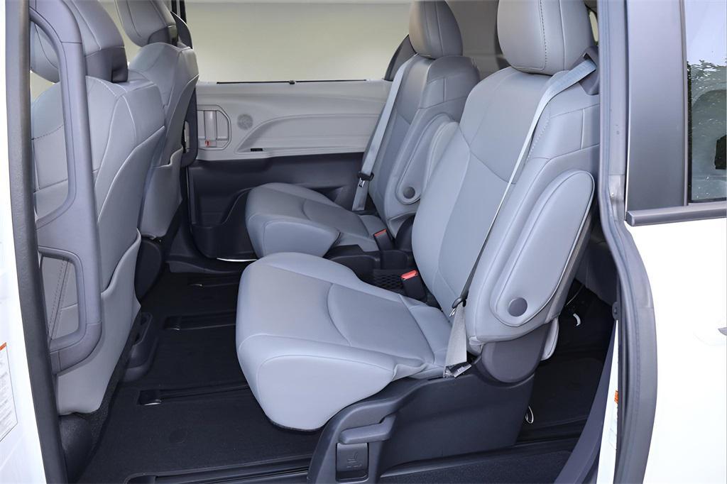 used 2022 Toyota Sienna car, priced at $41,641
