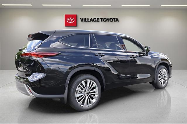 new 2025 Toyota Highlander car, priced at $54,392
