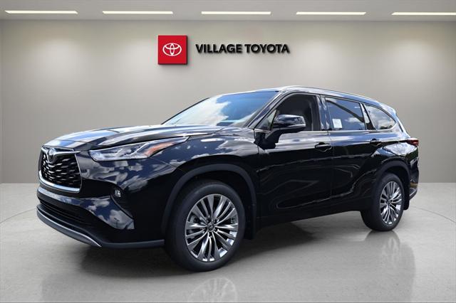 new 2025 Toyota Highlander car, priced at $54,392