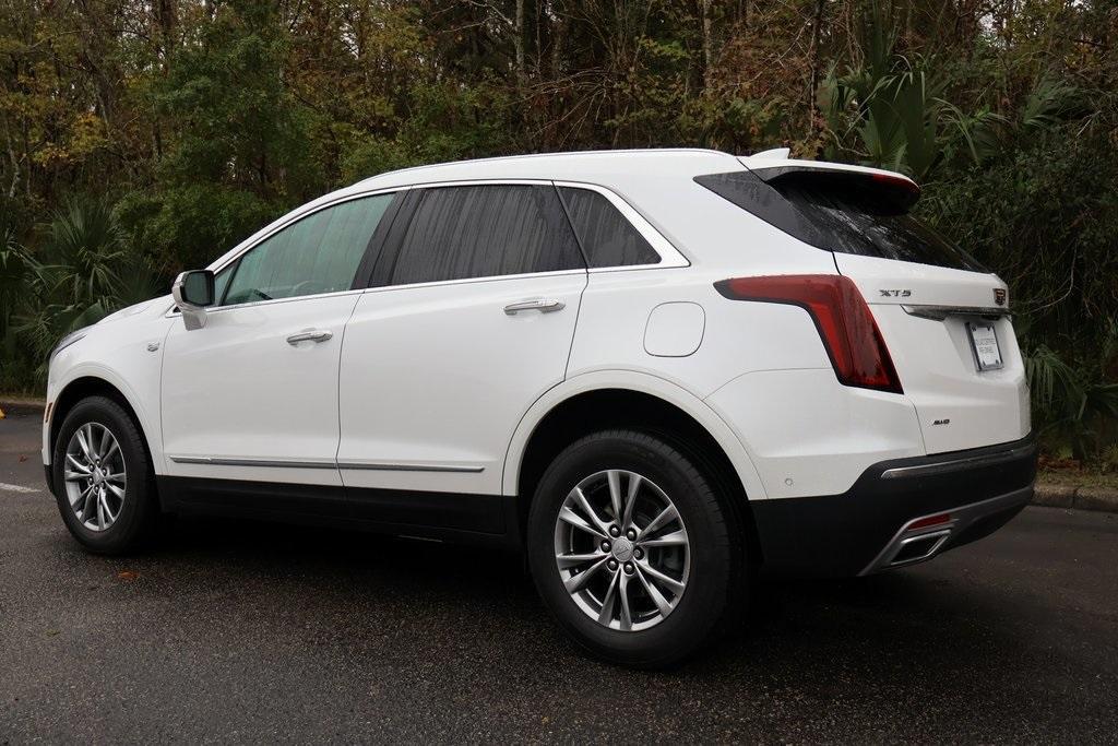 used 2021 Cadillac XT5 car, priced at $36,982