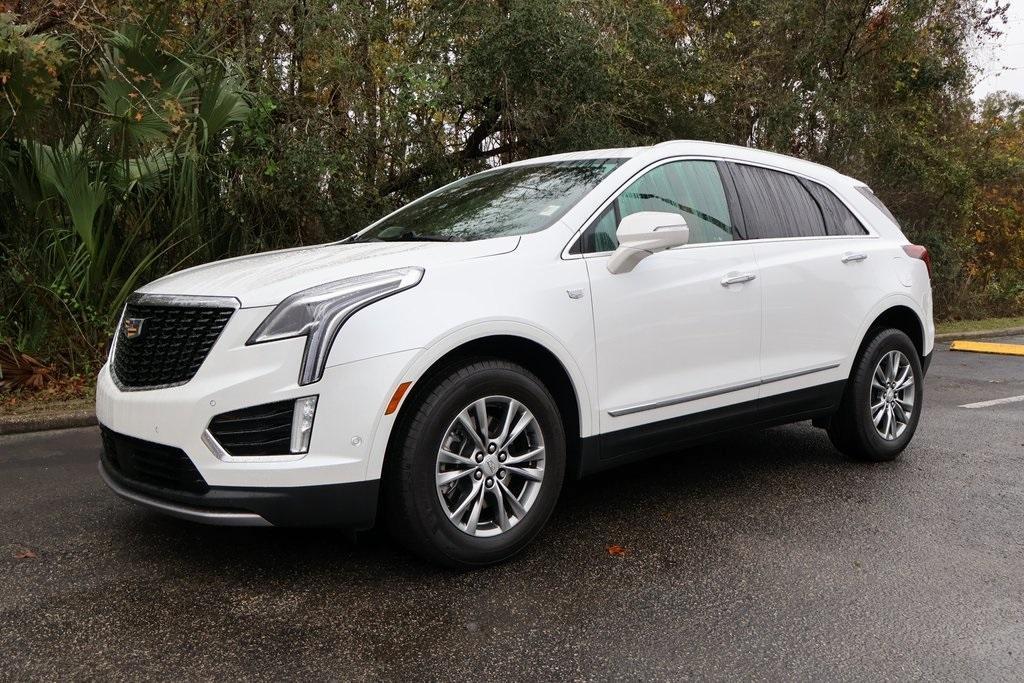 used 2021 Cadillac XT5 car, priced at $36,982