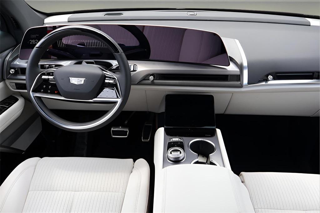 new 2026 Cadillac VISTIQ car, priced at $81,115