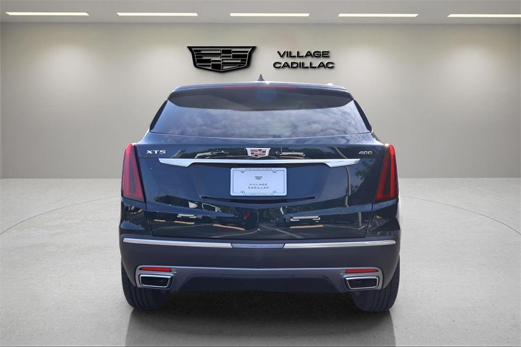 new 2025 Cadillac XT5 car, priced at $51,415