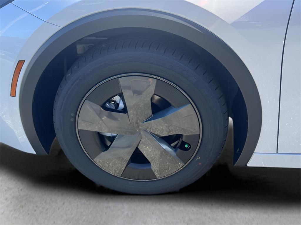 new 2026 Toyota Prius Plug-In Hybrid car, priced at $35,524