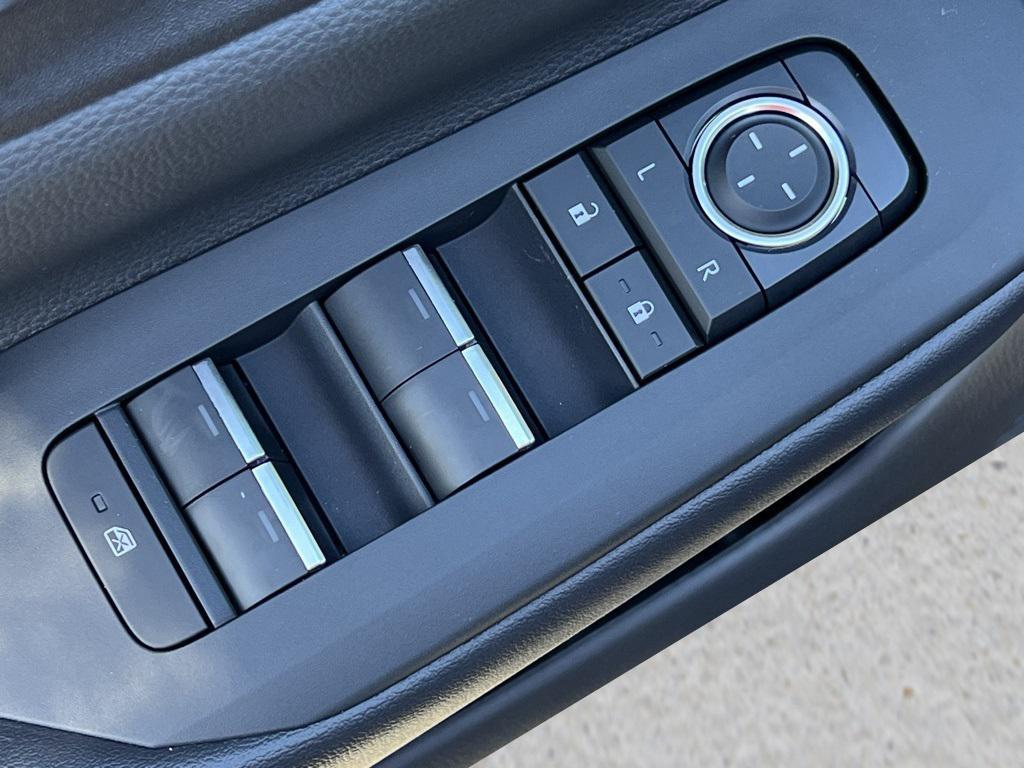 new 2026 Toyota Prius Plug-In Hybrid car, priced at $39,034