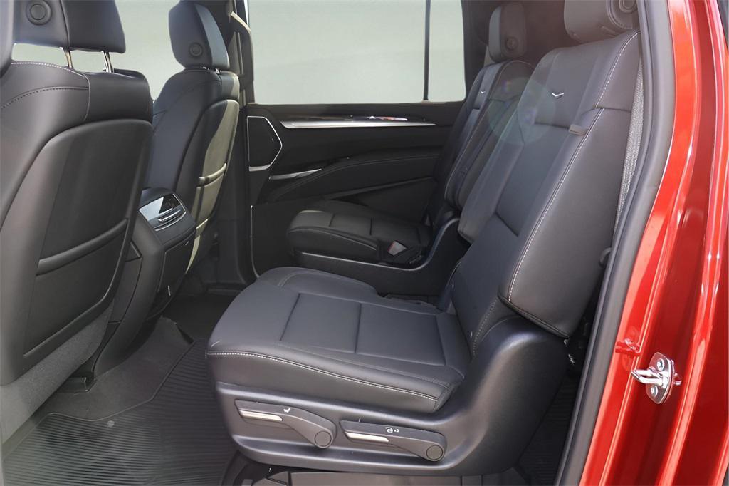 new 2025 Cadillac Escalade ESV car, priced at $96,165