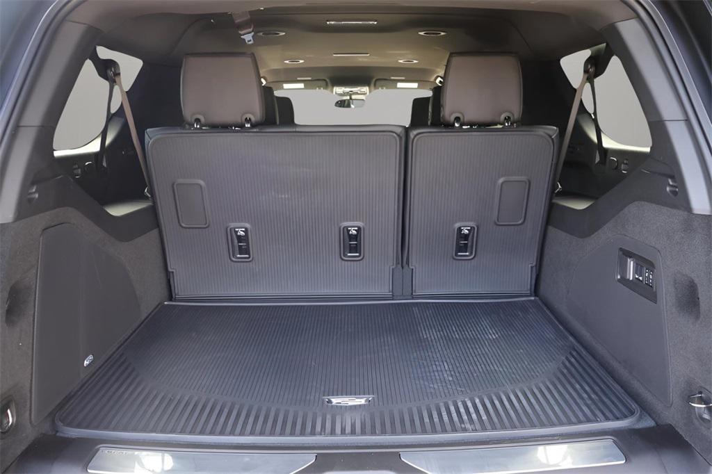 new 2025 Cadillac Escalade ESV car, priced at $96,165