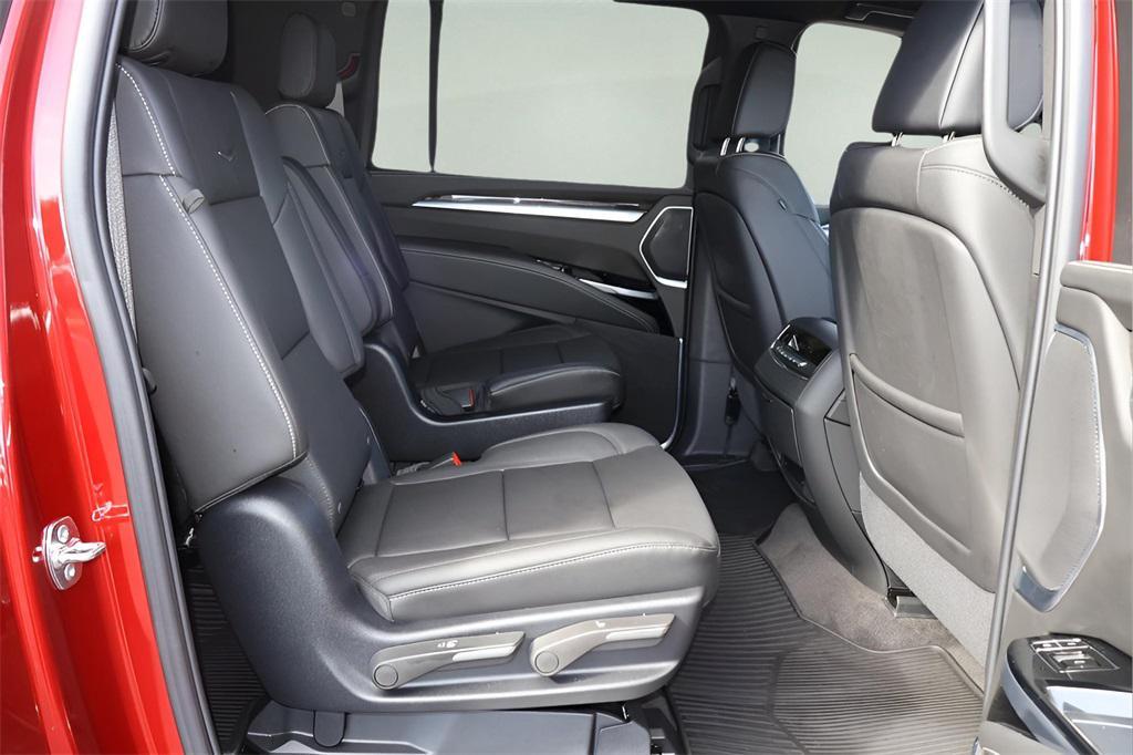 new 2025 Cadillac Escalade ESV car, priced at $96,165