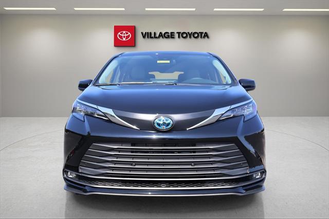 new 2025 Toyota Sienna car, priced at $47,197