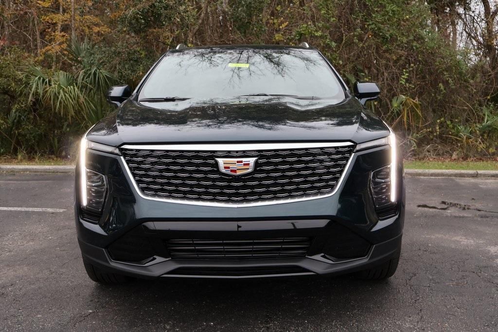 new 2025 Cadillac XT4 car, priced at $42,615