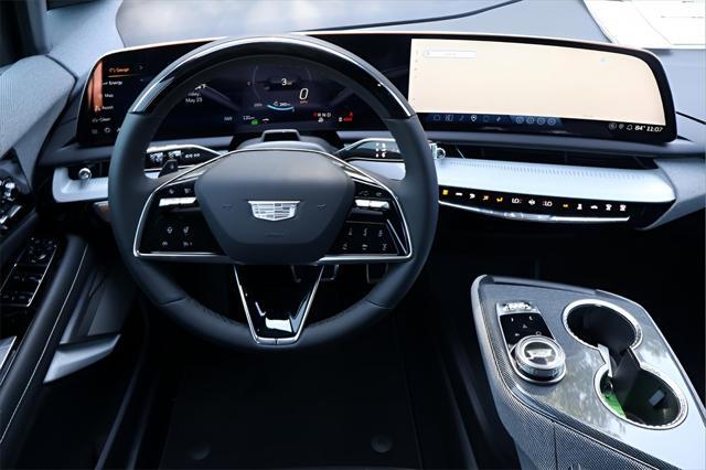 new 2025 Cadillac OPTIQ car, priced at $56,215