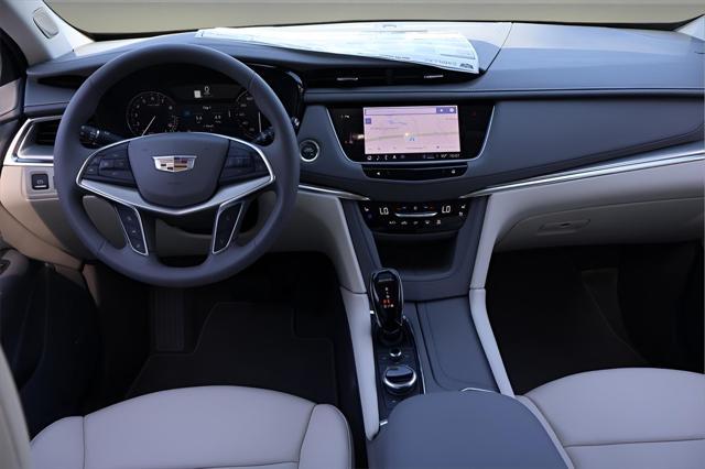 new 2025 Cadillac XT5 car, priced at $54,015