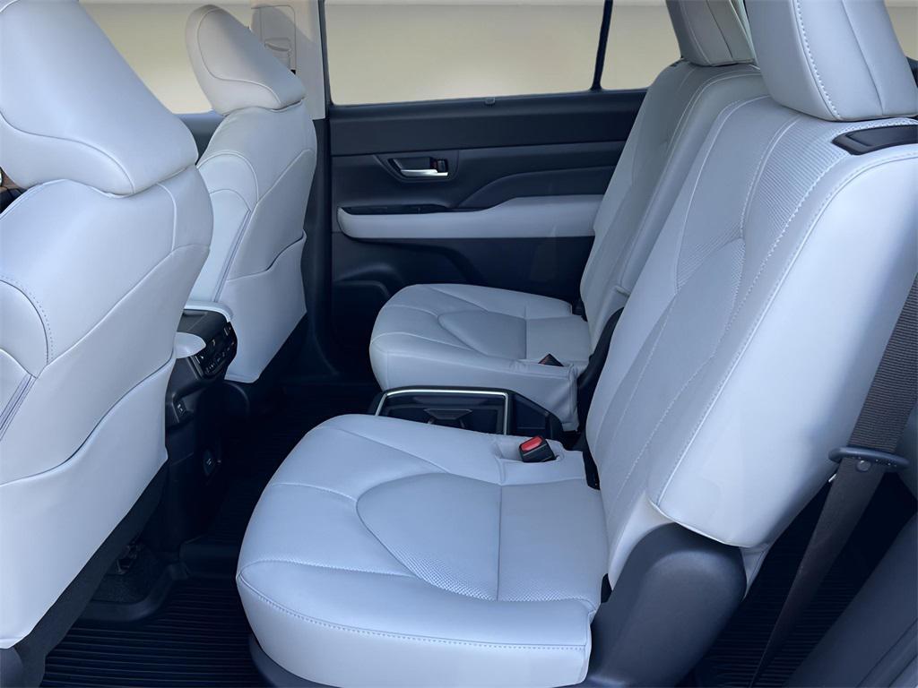 new 2026 Toyota Grand Highlander car, priced at $55,021